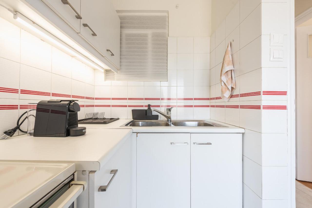 Cozy And Fresh Apt Close To Metro Athene Buitenkant foto